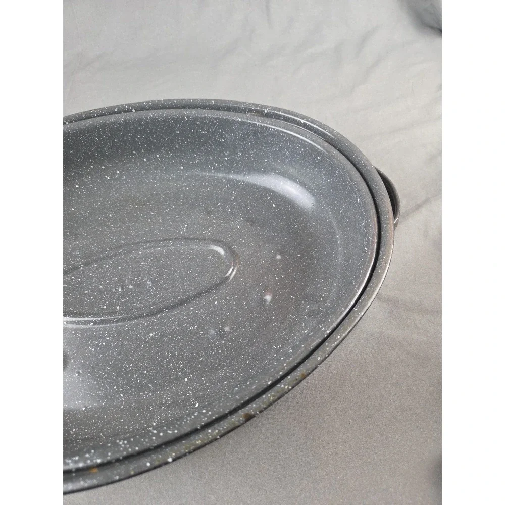 Enamelware Roaster Gray Speckled Oval‎ USA Large 16.5